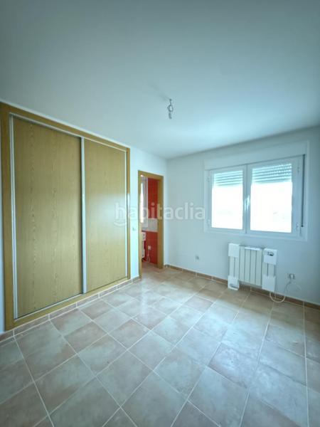 Foto fdeab99d-f91c-4eb3-8f02-580cace74618. Maison jumelée avec chauffage dans Albalate de Zorita