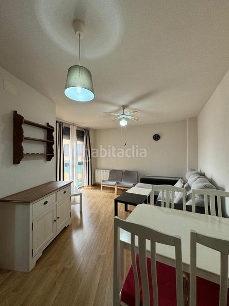 Foto edb697df-7a28-4b3e-89ee-64a9e7d38a15. Dúplex  zona centro en Torrejón del Rey