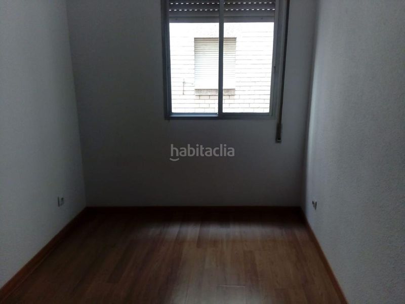 Foto cc15e483-9cb8-454e-a451-f86904489e1a. Pis amb calefacció aparcament a Casco Histórico Guadalajara