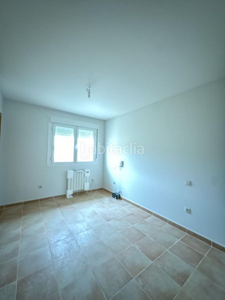 Foto eb3a6ec2-08bc-423f-bd14-e88876201992. Reihenhaus mit heizung in Albalate de Zorita