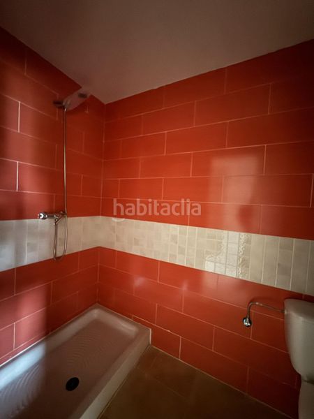 Foto ec084f00-28fb-4a01-85ec-506e30600124. Reihenhaus mit heizung in Albalate de Zorita
