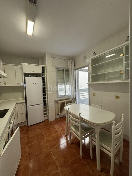 Foto a2ba9c6d-8362-4621-a155-211b86badc17. Pis amb calefacció aparcament a Plan Sur-Amistad Guadalajara