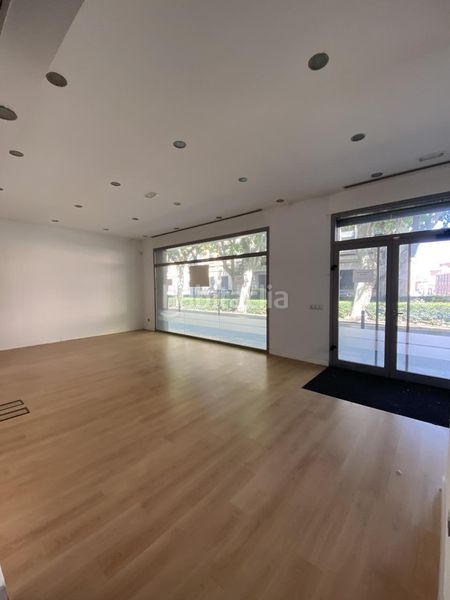 Foto 59dfc3bd-7324-4d58-a337-dfa78718f5cc. Alquiler local comercial en Plan Sur-Amistad Guadalajara