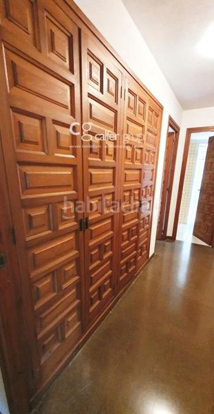 Foto 30bc0345-ca99-489f-a084-7d9cd8dccd55. Àtic amb calefacció aparcament piscina a Cabrils