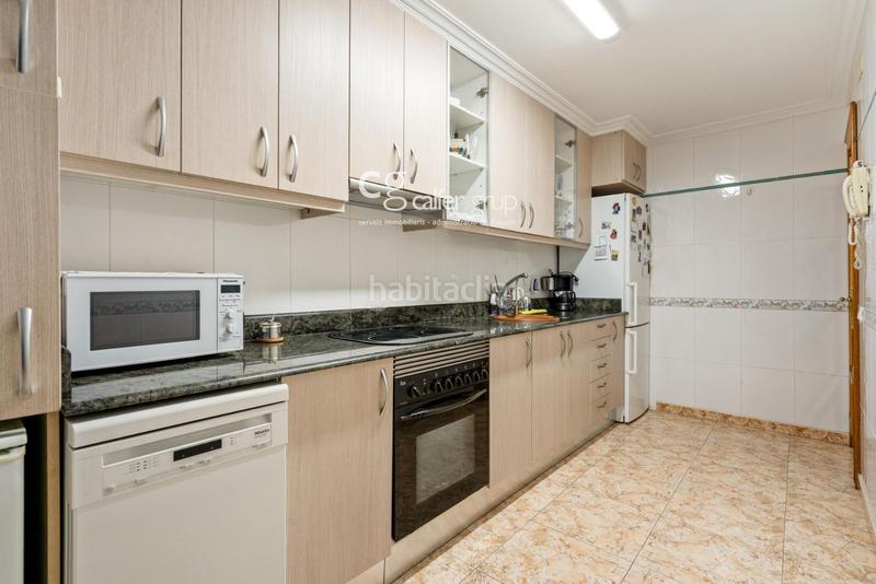 Foto 36181d0a-7c1d-4cc0-ae63-035140107e0c. Pis a Santa Eulàlia Hospitalet de Llobregat (L´)