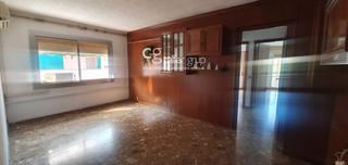 Pis  Hierbabuena, de la. Vivienda esquinera, sper luminosa y con parking incluido en hos