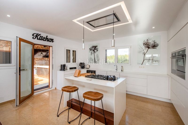 Foto 532de50c-24a1-451b-ba6b-ed72aabae8a6. Masia amb aparcament piscina a Llucmajor interior Llucmajor