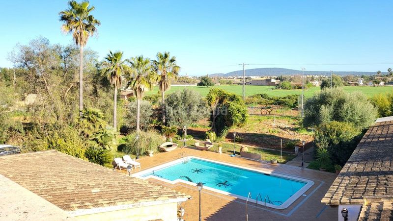 Foto 607036f1-f03f-40b5-9663-5ce941768ebc. Masia amb aparcament piscina a Santa María del Camí