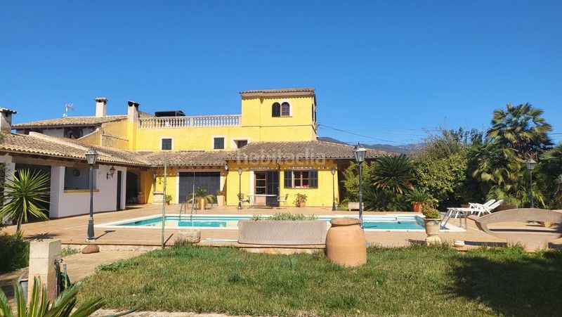 Foto c9831773-e75e-4680-aa6d-d537b9a9264b. Masia amb aparcament piscina a Santa María del Camí