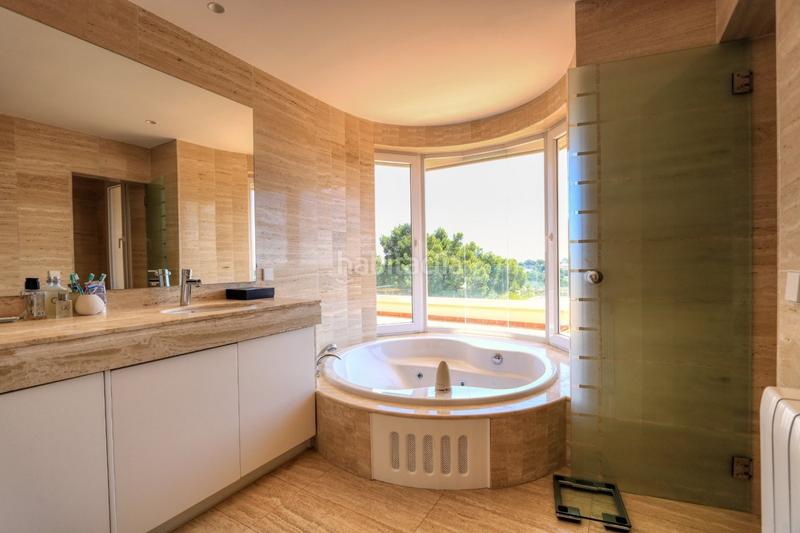 Foto 520335e7-56a8-4e88-954f-0716acfc6d39. Alquiler chalet fantástica villa en alquiler en bendinat en Calvià