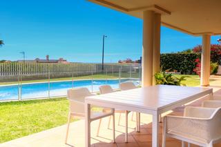Rent Chalet in Portals Nous. Fantástica villa en alquiler en bendinat
