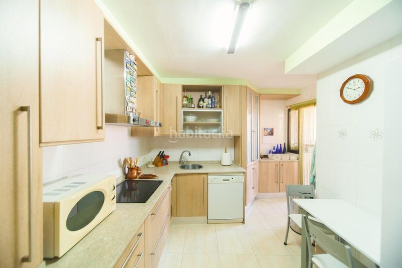 Foto 606f34ce-8ea2-4cb9-b6bf-a8c9eb158516. Pis amb aparcament a Es Camp Redó Palma de Mallorca