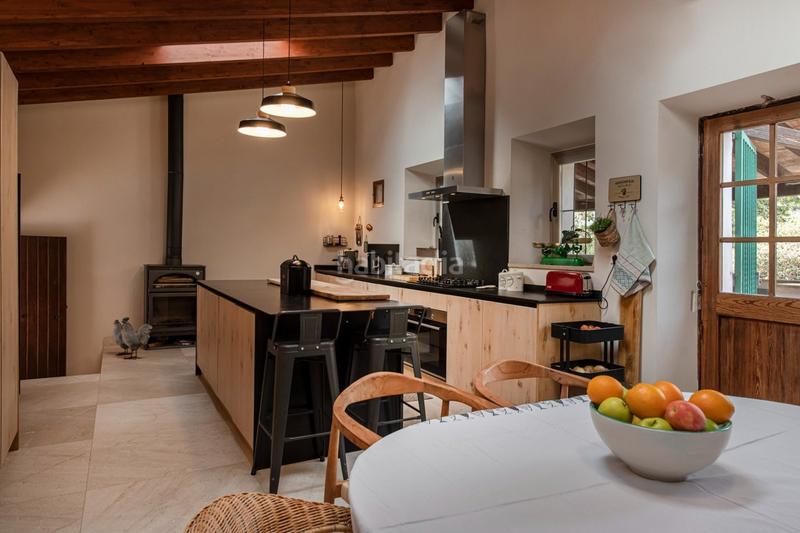 Foto b9a4e62b-578c-498b-a8a1-f5380e50d3ce. Masia amb calefacció piscina a Gènova Palma de Mallorca