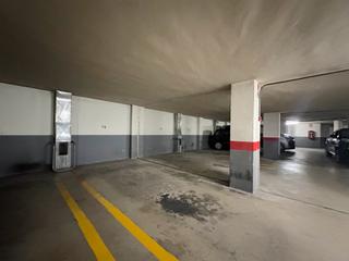 Lloguer Aparcament cotxe a Calle tome cano 10. Plazas de garaje en alquiler - tome cano