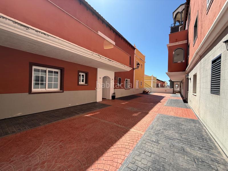 Foto 3dffb86b-b16f-414a-b0a8-4672d3766394. Flat with parking pool in Llano del Camello San Miguel de Abona