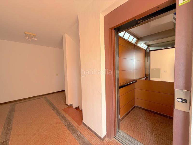 Foto 4387c10f-6031-4cc0-9384-caf4db0ac907. Flat with parking pool in Llano del Camello San Miguel de Abona