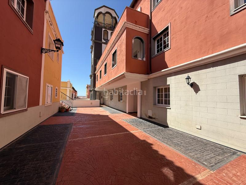 Foto 48e7464f-14bc-4b0a-b368-ccb6e29a59a7. Flat with parking pool in Llano del Camello San Miguel de Abona