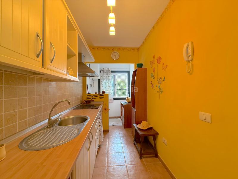 Foto 5b827839-1791-49e3-b834-5ac6f011ee24. Flat with parking pool in Llano del Camello San Miguel de Abona