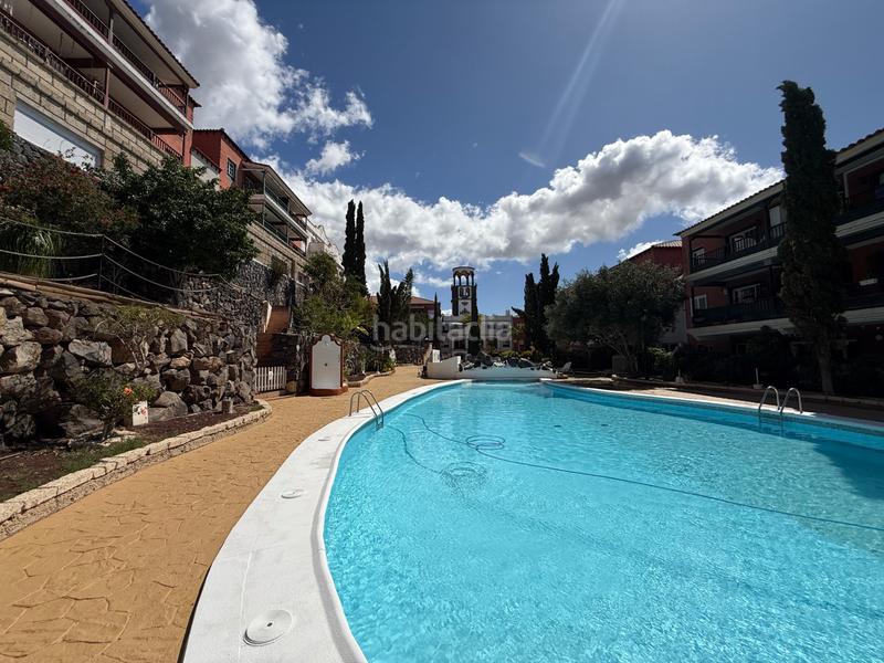 Foto e78cddc3-ef69-432f-8380-625c343a5af4. Flat with parking pool in Llano del Camello San Miguel de Abona