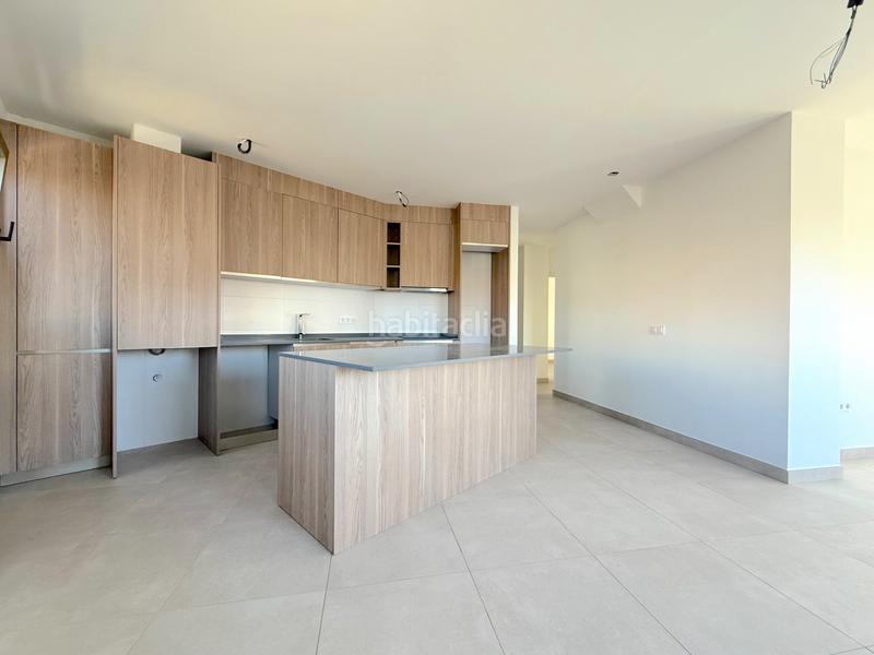 Foto 2d28074d-9e23-4c17-8e3b-6e29f8ea9a47. Rent flat with parking pool in Buenavista - Chapatal Santa Cruz de Tenerife