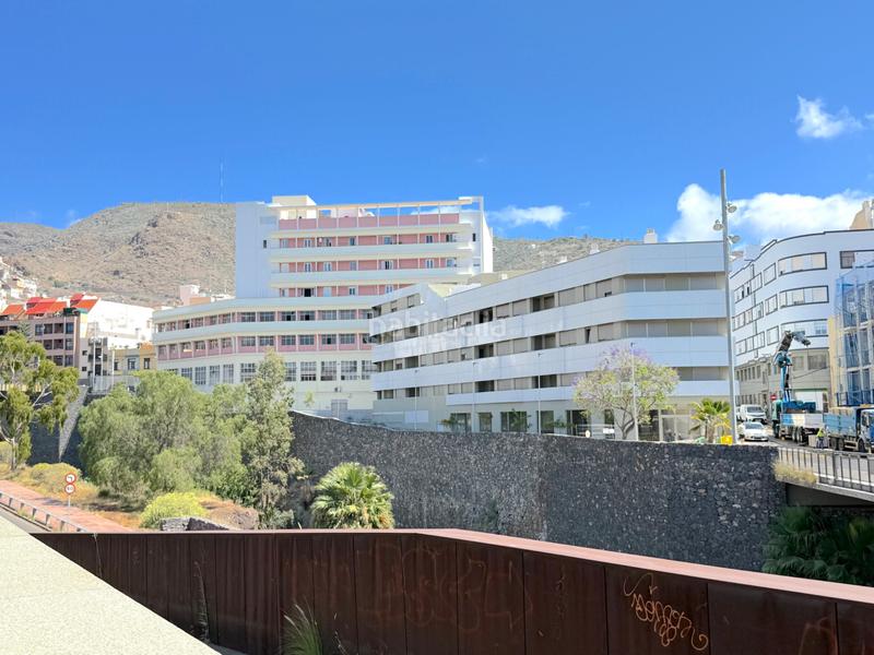 Foto 9618aaa4-e73b-420e-9f8f-43ebae215e76. Rent flat with parking pool in Buenavista - Chapatal Santa Cruz de Tenerife