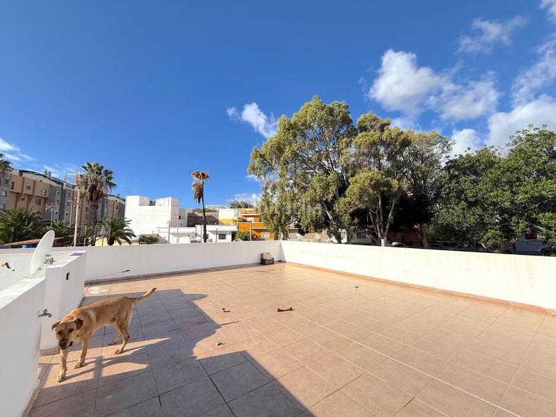 Foto 0154e9cb-1be4-47ae-9ee8-bff73199142d. Semi detached house in Chimisay - Las Delicias - Miramar Santa Cruz de Tenerife