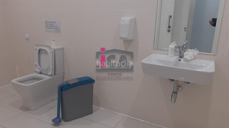 Foto 5411d4b5-e831-450c-ade7-80610f6efa0a. Local comercial a Centro Cáceres