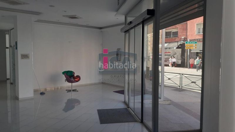 Foto 8720a751-3892-4859-a277-5259d1d0af9f. Local comercial a Centro Cáceres