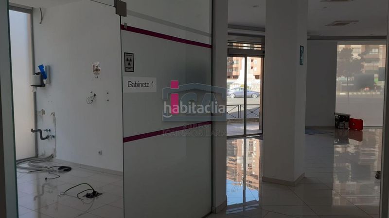 Foto a768338d-5ea5-43f7-9d27-ca54c33e1bfc. Local comercial a Centro Cáceres