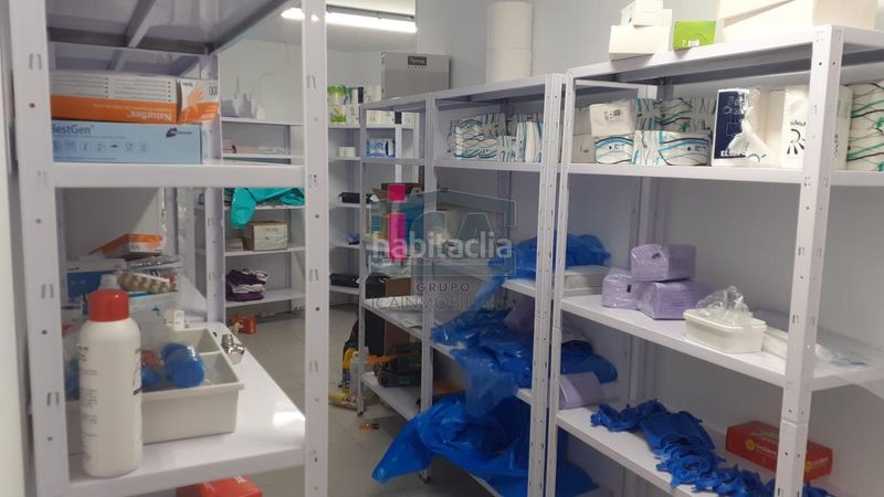 Foto f724fe8a-be86-4ef4-a049-78c5dea6ba3c. Local comercial a Centro Cáceres