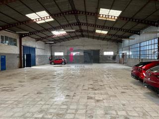 Bâtiment à usage industriel  Calle alpargateros esq calle tejedores