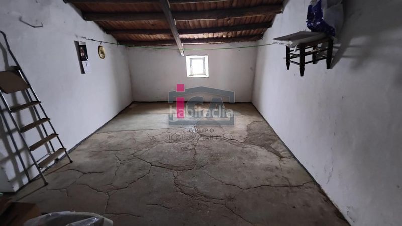 Foto 23488565-5058-4817-b731-e862408c1737. Casa amb calefacció aparcament a Sierra de Fuentes