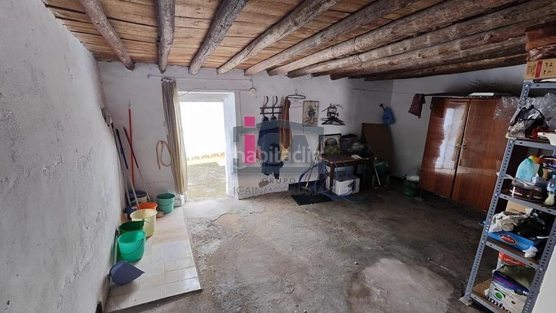 Foto e46044cb-6646-47b3-94c9-138b46d4bd58. Casa amb calefacció aparcament a Sierra de Fuentes