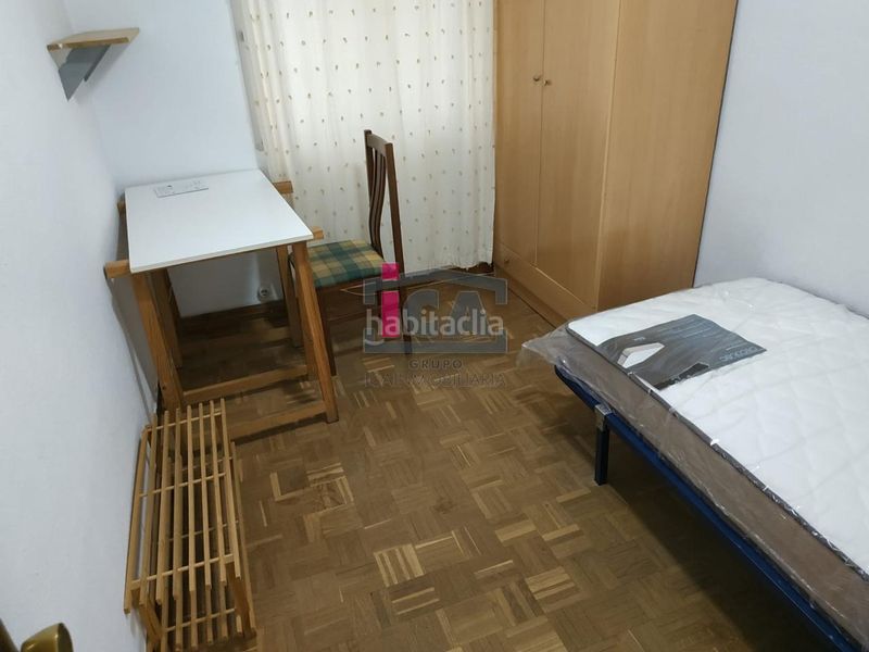 Foto eaa5beb5-475f-4618-a6c6-0b3fa9470128. Rent flat in Centro Cáceres