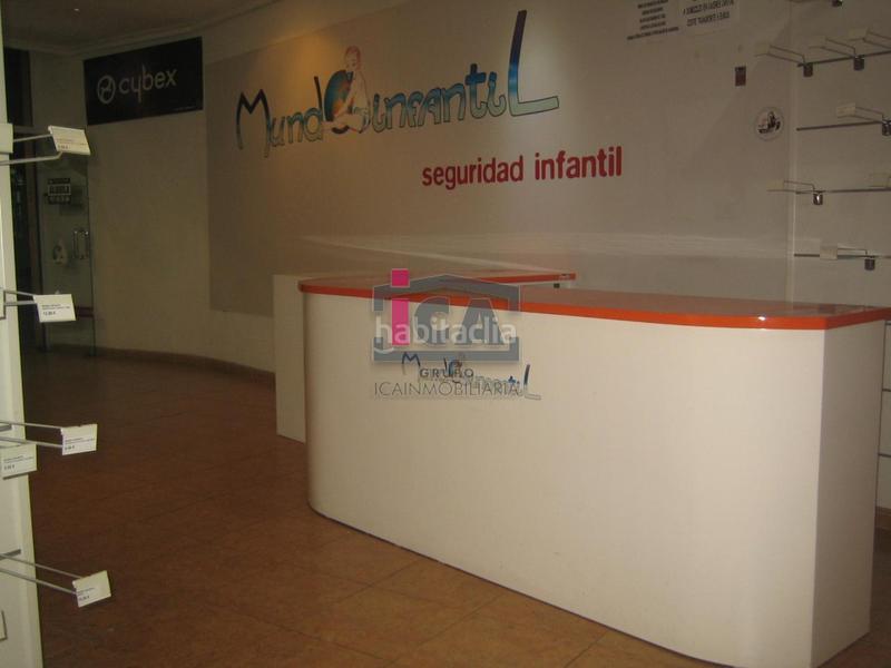 Foto 944da7cd-760b-4fe5-bf99-c2b96f354758. Rent business premise in Centro Cáceres