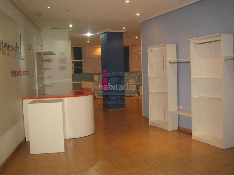 Foto 418dc508-be8e-4c46-baab-3b3f8b2f0ff1. Alquiler local comercial en Centro Cáceres