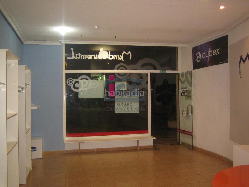 Foto 8bd933f4-9e4e-4377-8cf5-6d758cd1c969. Lloguer local comercial a Centro Cáceres