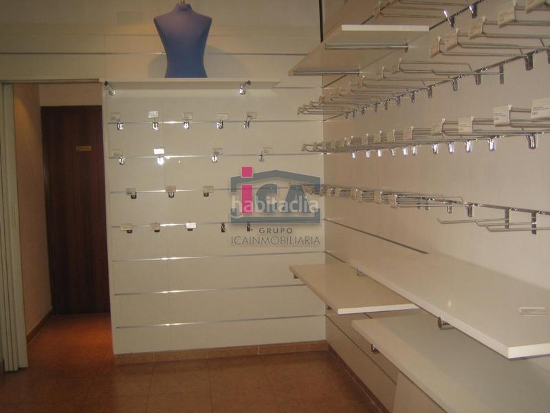 Foto 586f55fa-e549-477e-b83e-d682215c8760. Affitto locale commerciale in Centro Cáceres