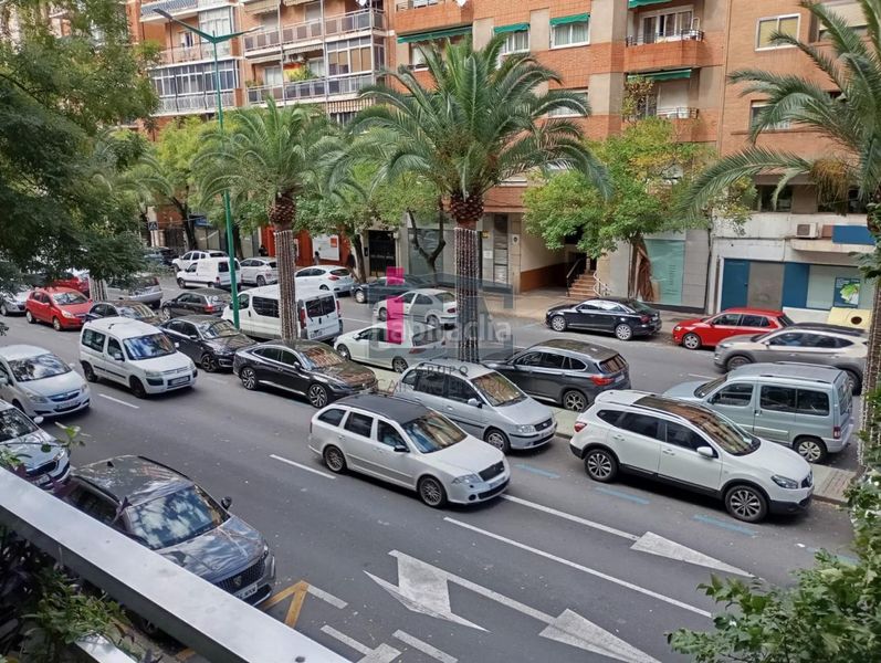 Foto 8051ade2-678b-4f00-886b-1befd044d354. Etagenwohnung mit heizung parking in Centro Cáceres
