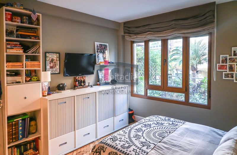 Foto f25da9b0-3a2f-4771-ad06-2eec88549c2f. Etagenwohnung mit heizung parking in Centro Cáceres