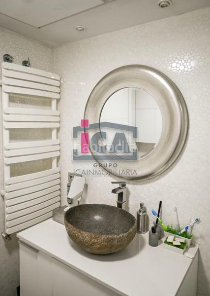 Foto cc87169c-59e7-4540-8a87-adb536d0cdf0. Pis amb calefacció aparcament a Centro Cáceres