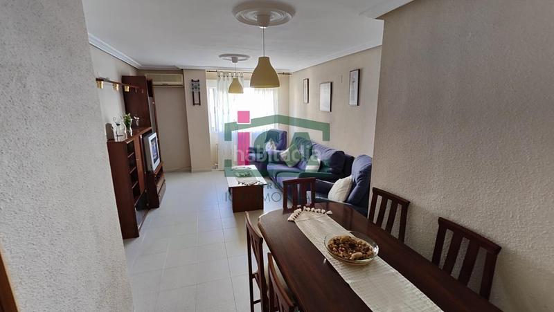 Foto a79e165c-43f0-4bc6-841a-cc279e4cb0f3. Rent flat with heating parking in Montesol - Mejostilla Cáceres