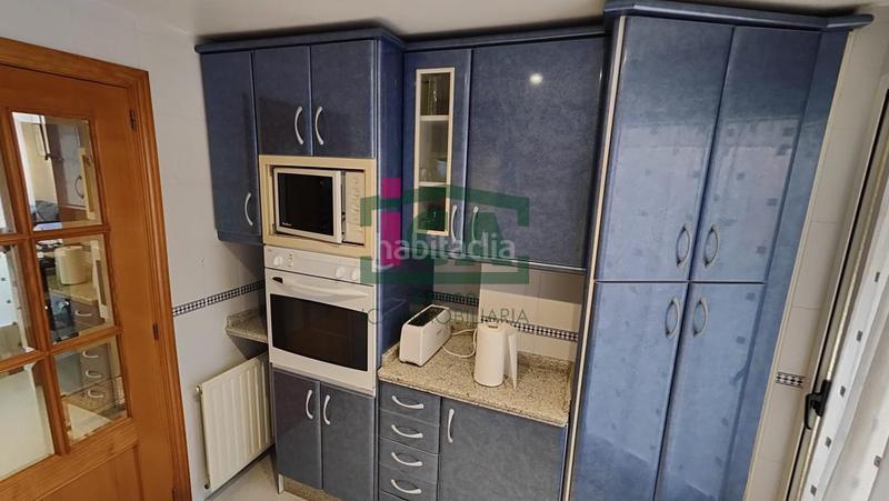 Foto c3cc4506-12d8-46c3-aa26-c2442699c2aa. Rent flat with heating parking in Montesol - Mejostilla Cáceres