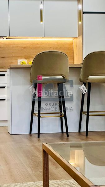 Foto ab28e9df-1d88-43a0-bf77-fcb35d08f50d. Appartement mit heizung in Centro Cáceres
