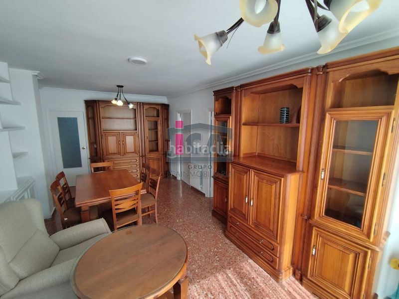 Foto 5f525c40-0c3e-4434-8e52-36ddc0bf23a8. Rent flat with heating in Casco Antiguo Cáceres