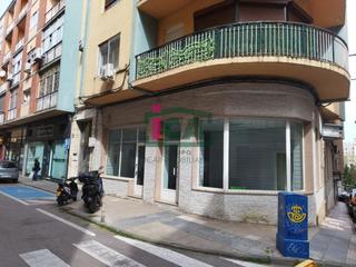 Lloguer Local Comercial  Calle gómez becerra