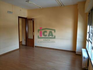 Oficina  Avda. hernán cortés