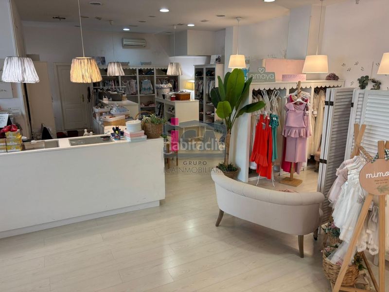 Foto fb654d0f-1f20-404f-ad8c-0910ccf45f42. Local comercial en Centro Cáceres