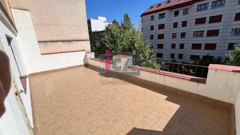 Foto 09bec949-face-427c-9d71-b16ca17bab27. Ático en Centro Cáceres