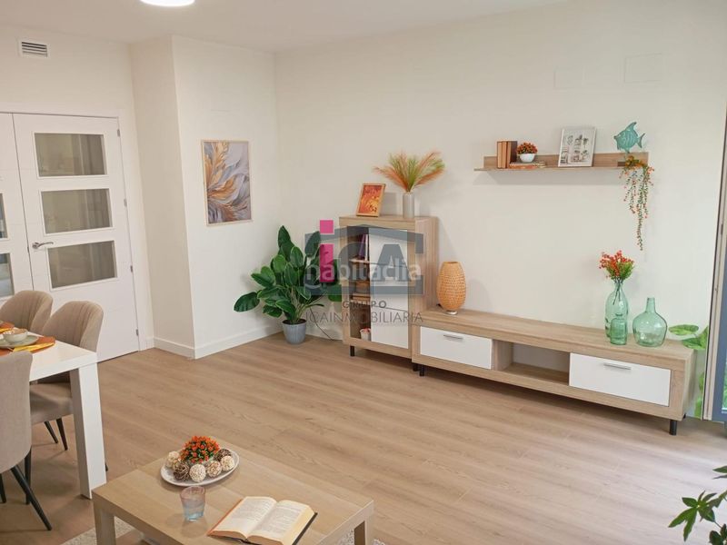 Foto 76429b69-9401-4705-9e86-14f82a4956de. Rent flat with heating pool in nuevo Cáceres Cáceres